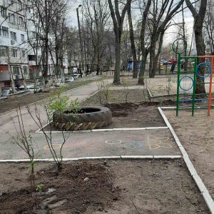 Acțiuni de salubrizare și amenajare a terenurilor instituției de educație timpurie, grădinița — creșă nr.149