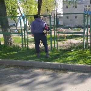 În IET nr. 149 cositul ierbii și igienizarea teritoriului este la ordinea de zi